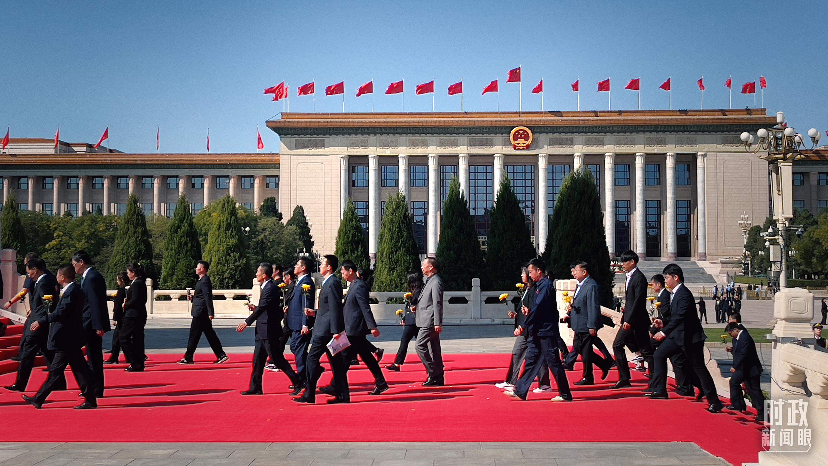 时政新闻眼丨第10个烈士纪念日，这场隆重仪式昭示了什么？