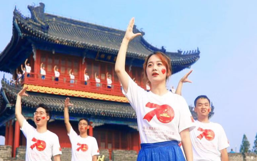 《大国之光》MV：中国红与国网绿最美丽的交融