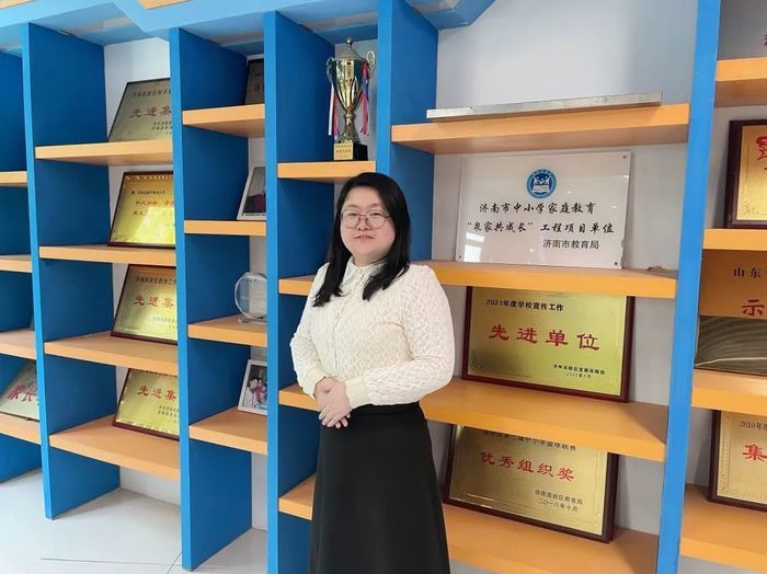 高新区奥龙小学教师郭艳妮：喜欢与孩子共当“吃瓜伙伴”的贴心教师