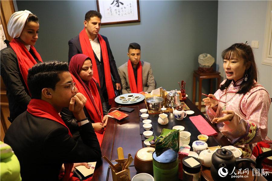 春节民俗文化体验活动在埃及举办