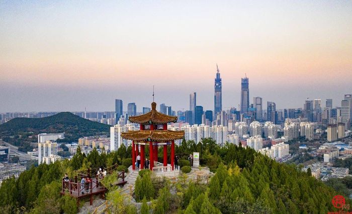 为CBD交流搭桥  为城市发展把脉  这场泉城春日盛会赋能商务区发展新格局