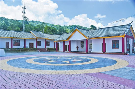 阿昌山寨幸福路