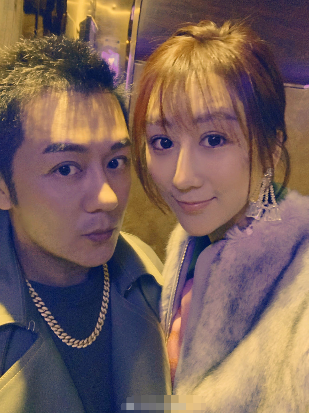 蒋丽莎|陈浩民一家祖孙八口同框，小16岁娇妻愿拼第5胎