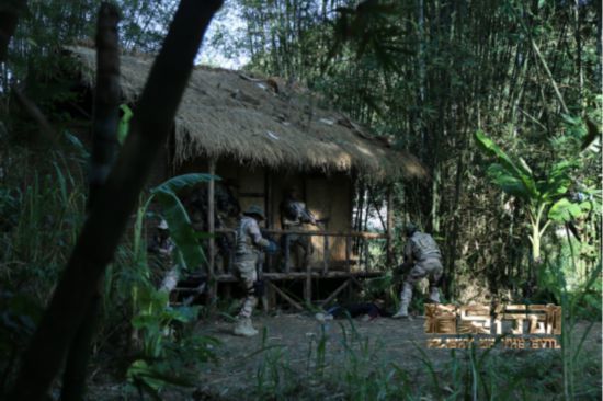 《猎枭行动》定档4月12日 孤胆英雄狂战毒枭