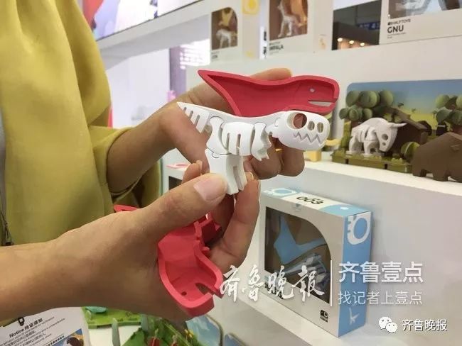 文博会山东展区交易火爆 这些山东文创“C位出道”