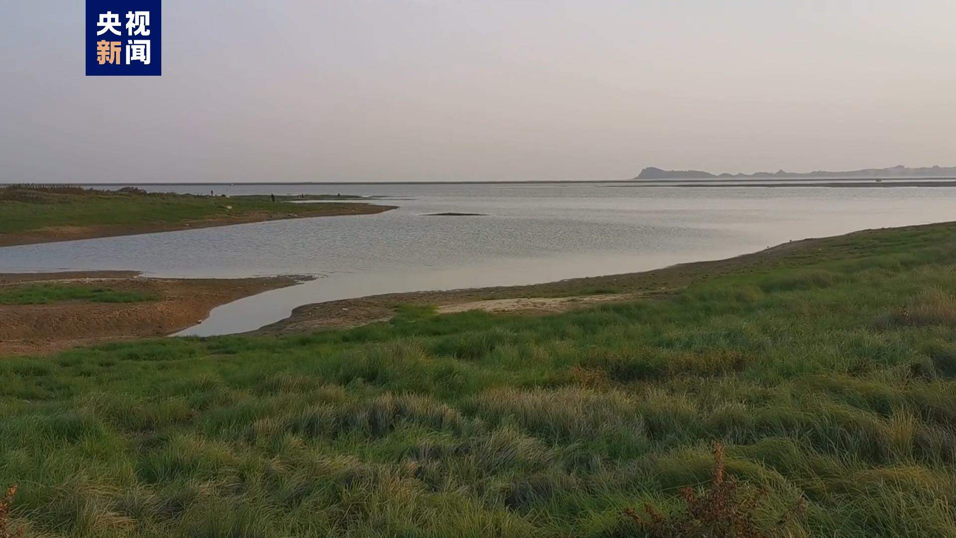 我国最大淡水湖鄱阳湖水位持续下降 已不足1000平方公里