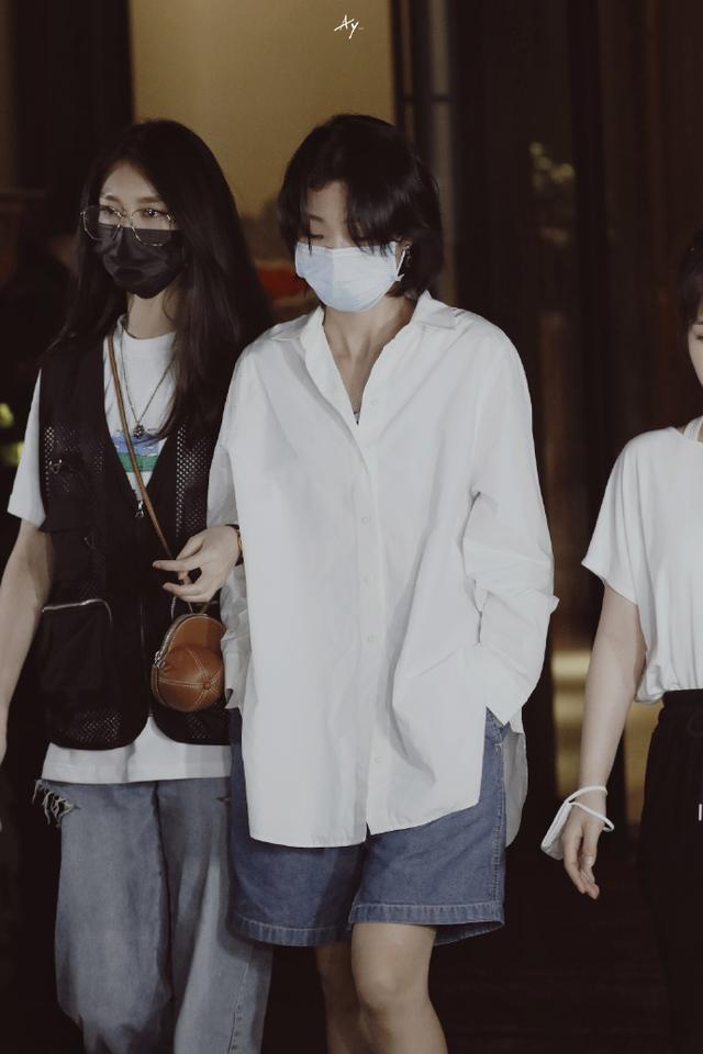 我跟|玲花发文称“我跟大家一样在线吃瓜” 点赞徐明朝的骚操作引浮想联翩