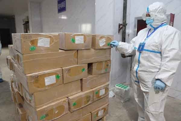 日处置量800吨！年夜饭餐桌上的进口冷链美食从这里安全出仓