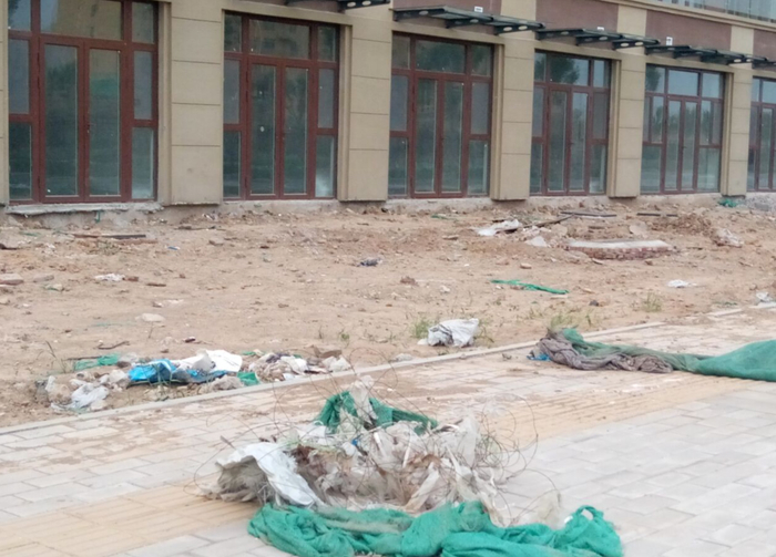 【啄木鸟在行动】清源路与淄博路交汇处南侧渣土及建筑垃圾裸露