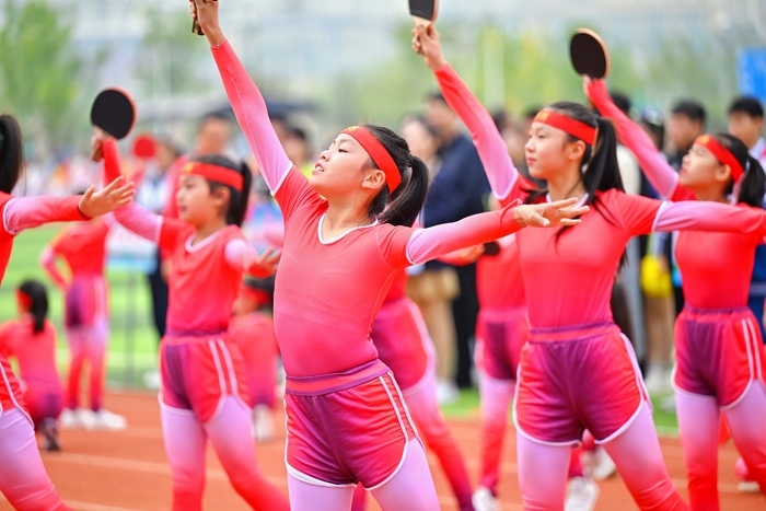 别眨眼！市中学子大片“上映”