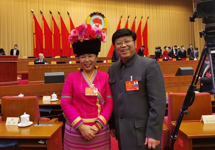 聚焦两会丨24位委员的参政心声——孔维克独家记录全国政协十三届五次会议大会发言