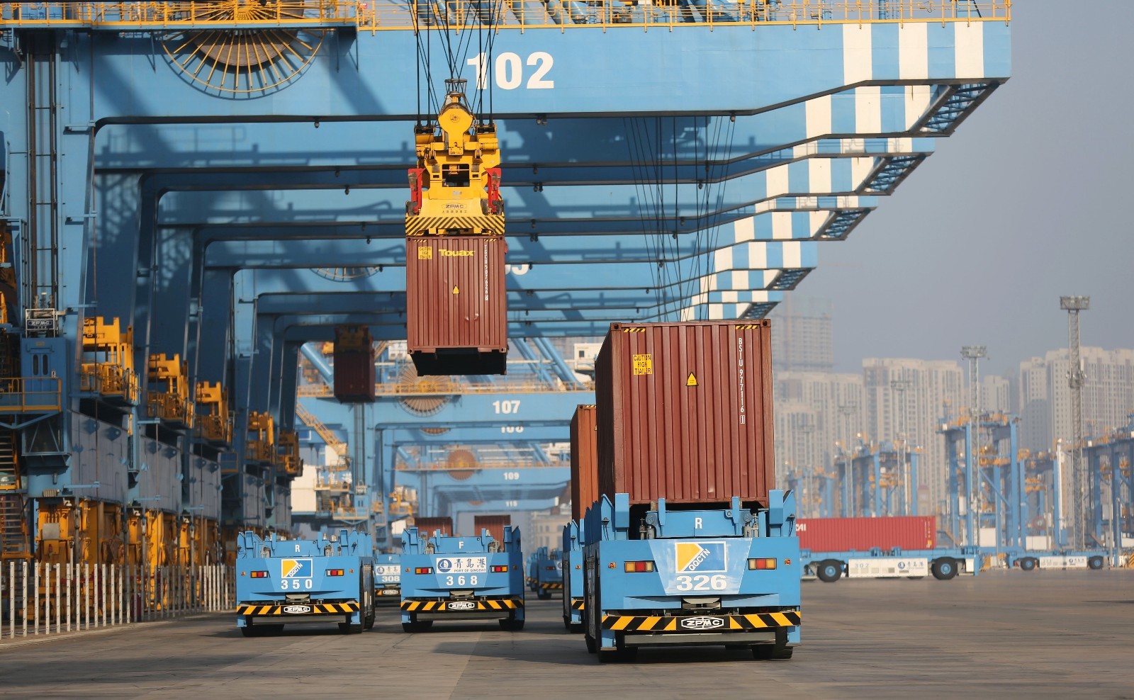 喜讯！青岛港年吞吐量首破6亿吨大关！