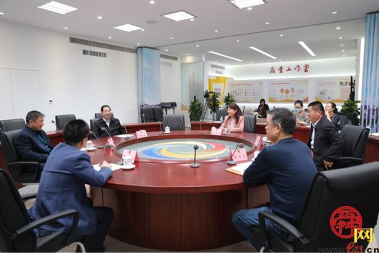 打造公共支撑体系 完善基础设施建设 市政协围绕“加快省会经济圈一体化发展”现场商量