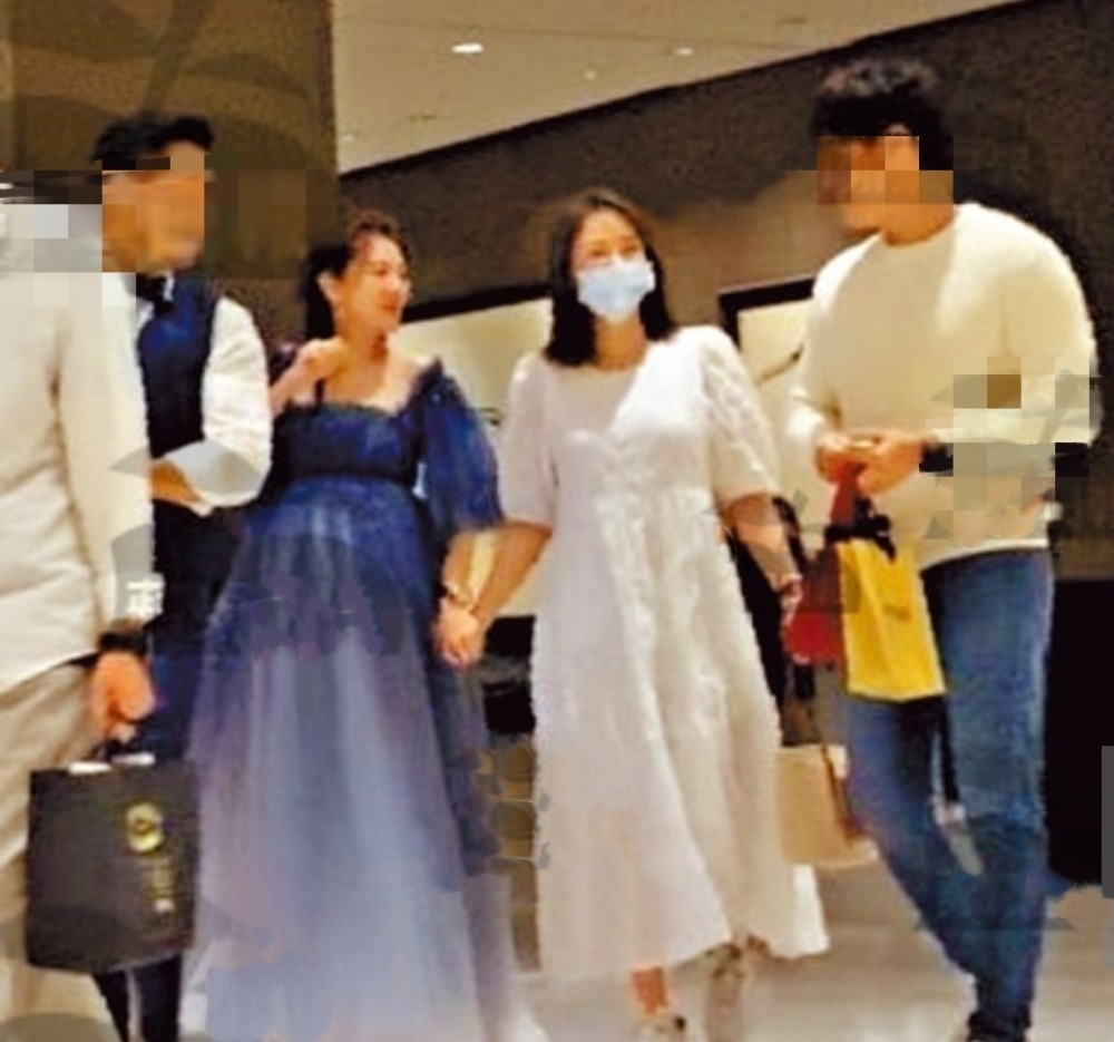 安以轩|安排！陈乔恩看望安以轩女儿 没满月就被妈妈戴上小发箍