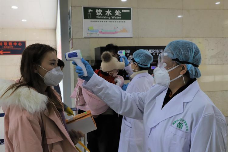 看图说话！山东机场人战“疫”的24小时