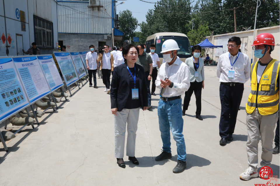 同商河湖美 共议水体清——市政协聚焦实施雨污分流工程开展现场商量