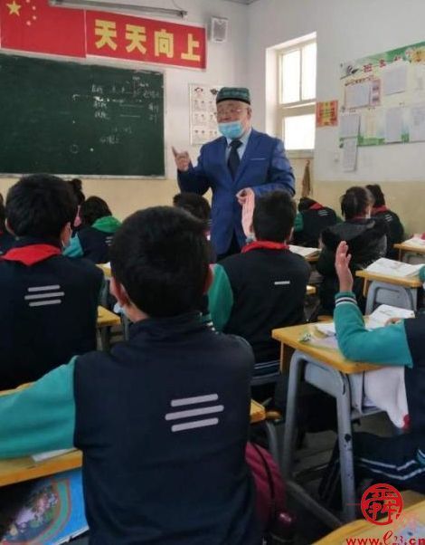 山东好人杨书铜：为学生扬起理想的风帆