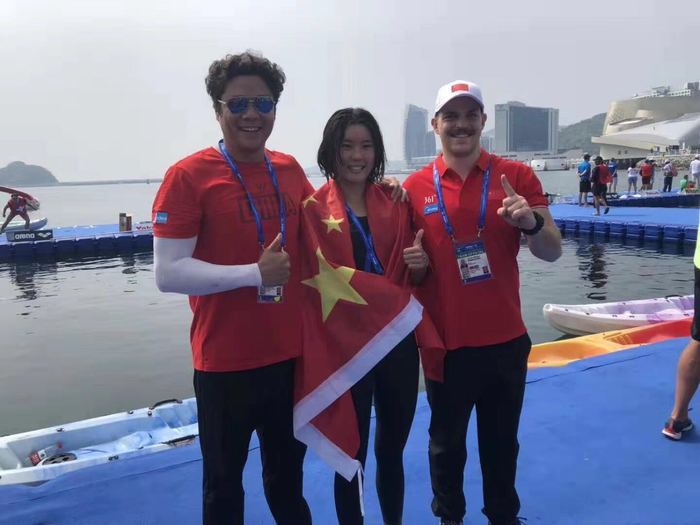 济南姑娘创造历史！辛鑫夺世锦赛女子10公里游泳金牌