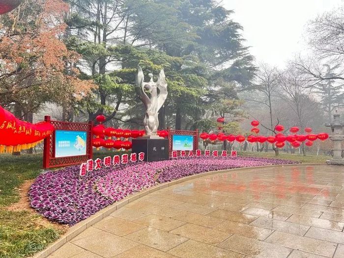 兔年“气氛组”上线！千佛山等9家公园景区万盏红灯笼喜庆迎新春