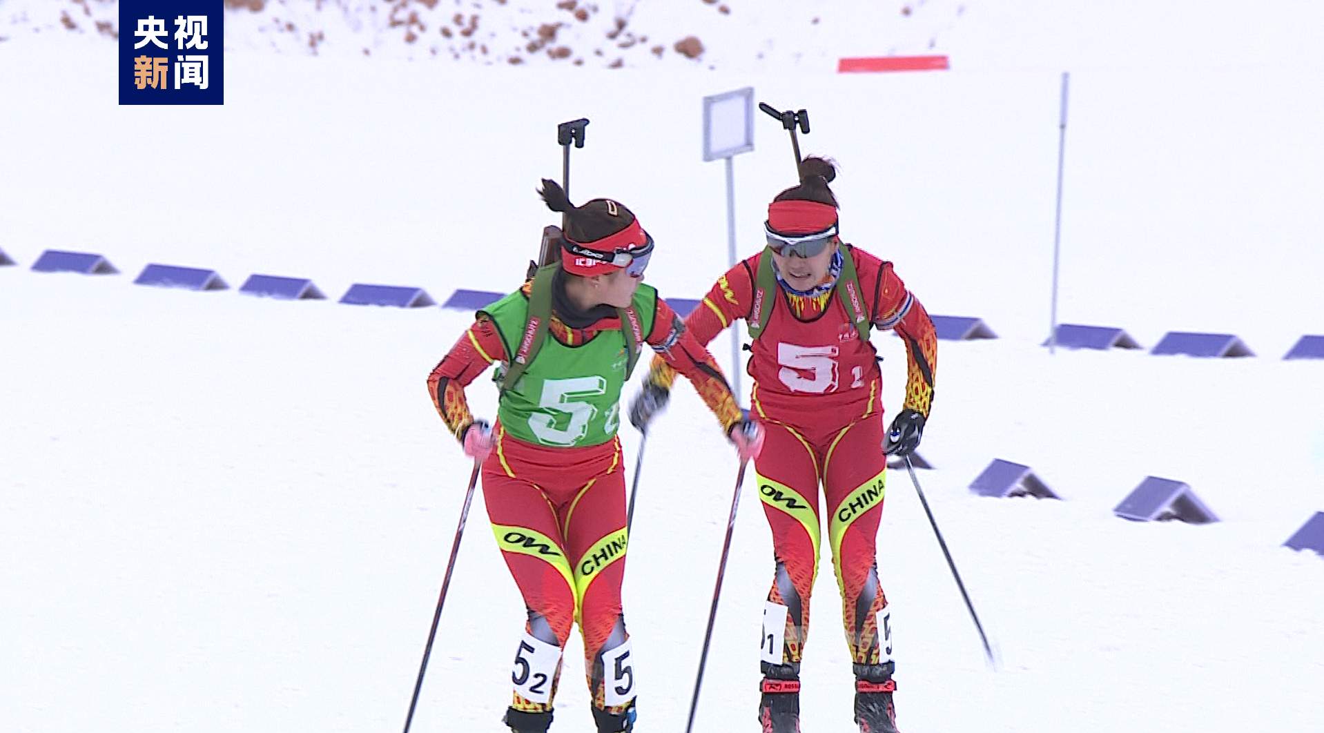 河北、辽宁代表队分别在全国冬季两项锦标赛接力项目中夺金