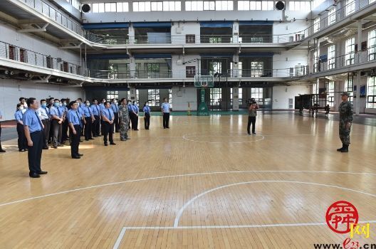 济南市检察院开展“迎八一、进军营、淬炼济检铁军”活动