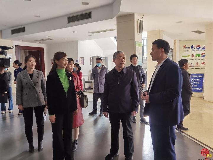 创业痛点、难点，人才流失……市政协围绕建设青年友好型城市开展现场商量