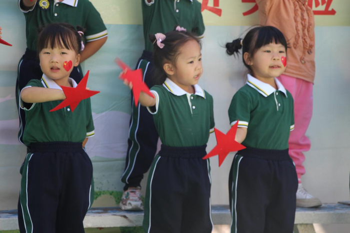 七贤实验幼儿园：童心颂祖国