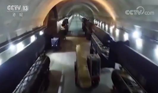 伊朗地下武器库画面曝光 数量可观的“吉亚姆”导弹安放就位