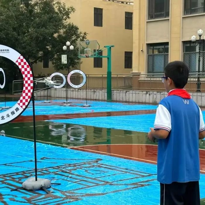 逐梦空天，北斗指路——济南市历城区里仁学校举办“科创科普进校