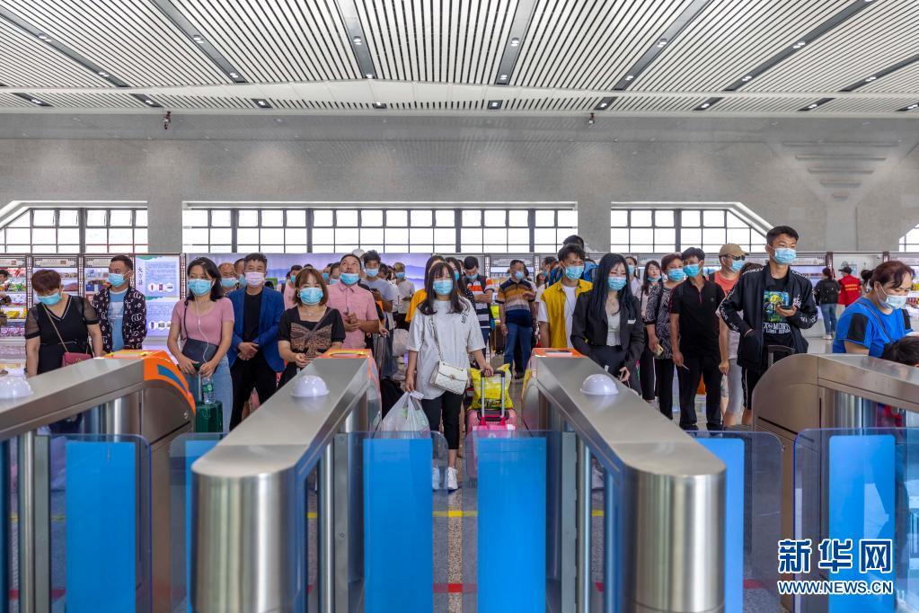 2021年铁路暑运7月1日启动 预计发送旅客7.5亿人次