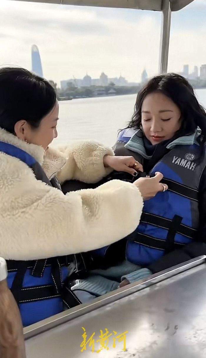 2024泉城旅游第一课，看周迅、阿雅两位“老师儿”打卡“济南的冬天”