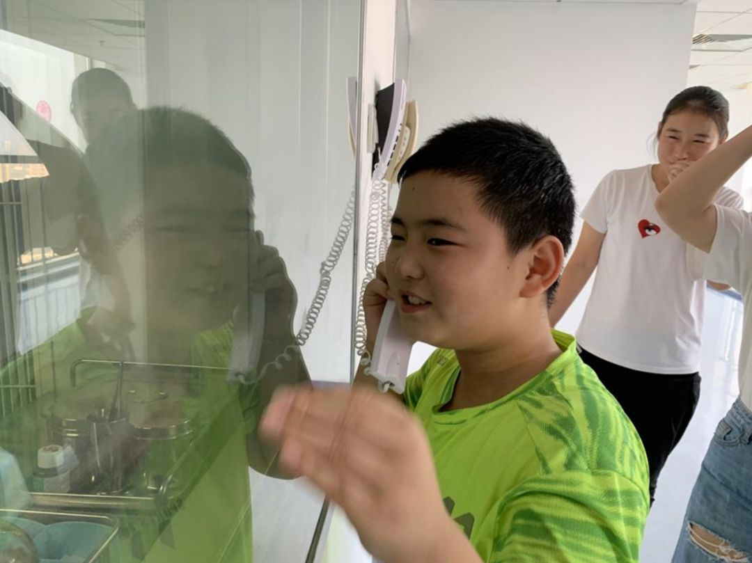 河南男孩增肥救父:我送爸爸的生日礼物 是让他重生