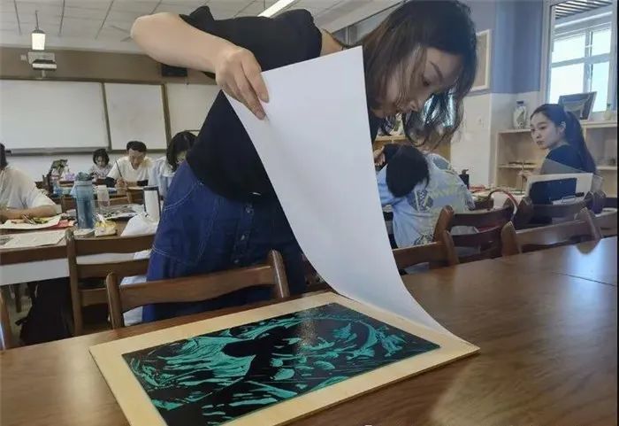 百“画”齐放！济南市历城区举办中小学美术教师基本功大赛