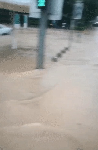 雨雨雨= 多地有大到暴雨