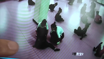 6岁女儿学舞蹈，2小时后腿竟没知觉了！妈妈看到监控心都碎了