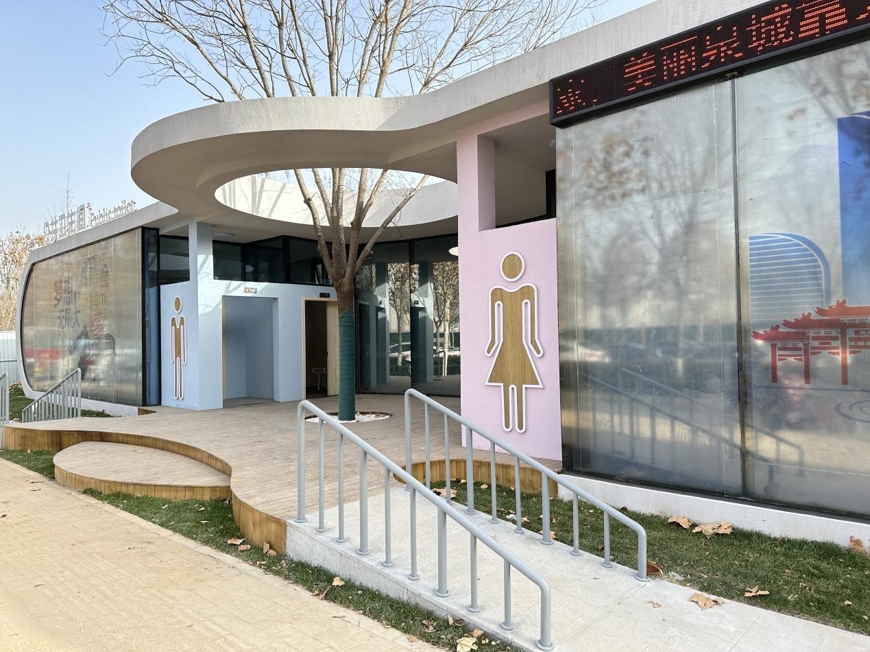功能齐全，美观实用！历城区又有7处新建公厕投入使用