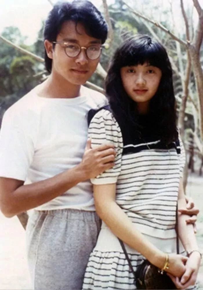 1981꣬Źٺел