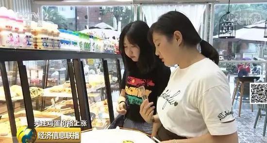 1筐鸡蛋半个月涨20元！ 蛋价不淡定了 蛋糕、甜点都跟涨