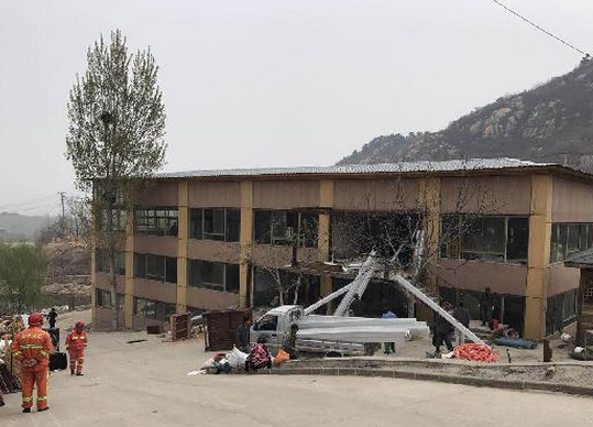 多部门联合行动 南部山区再拆违建12000平