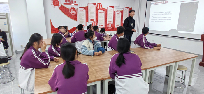 济南信息工程学校电商产业学院：课程对接行业 激发学生兴趣