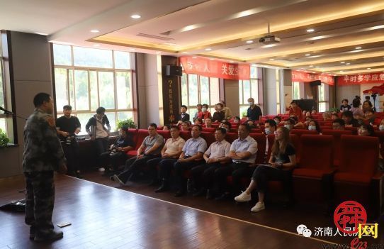 警钟长鸣 勿忘国耻 纪念“九·一八”事变89周年暨人防法规宣传教育进社区活动举行