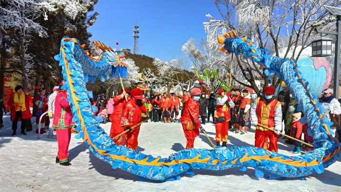 周边也有风景 假期后三天，济南市民旅游活动增多