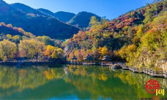 九如山红颜容木桶民宿,廓庐民宿,黄鹿泉民宿等南部山区民宿异常火爆