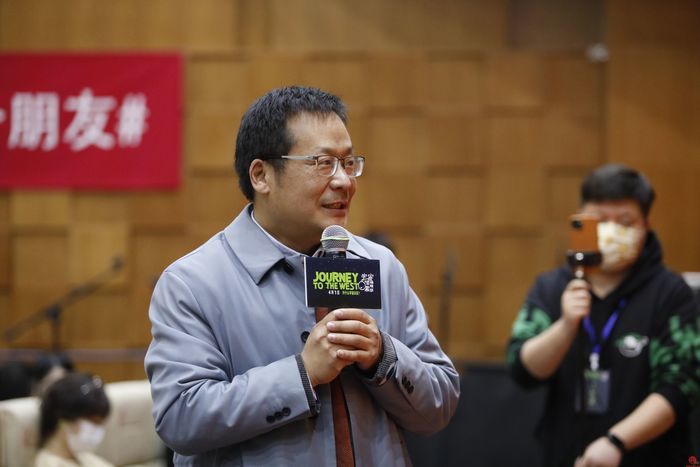 豆瓣 8.7 分佳作《宇宙探索编辑部》预售开启 孔大山导演揭秘与电影《流浪地球》“梦幻联动”