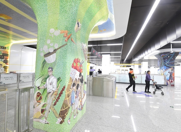 坐地铁赏花海，济南轨交3号线新站开通