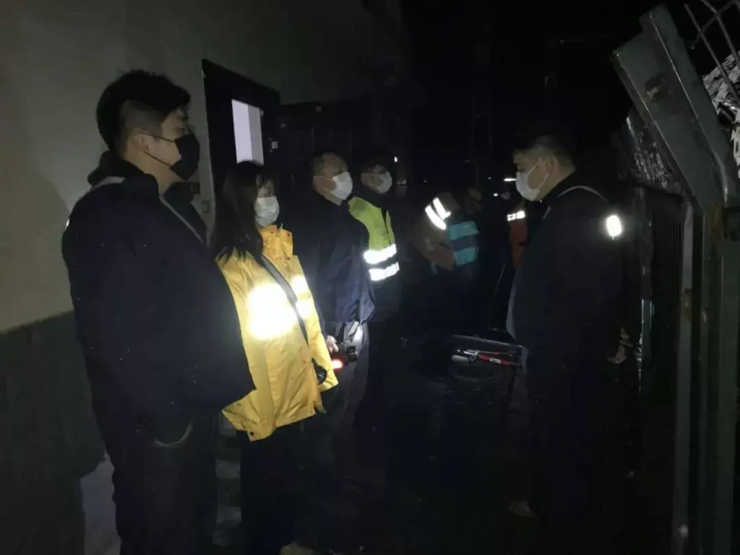 东南西北中，青年在行动丨战“疫”中的铁路人