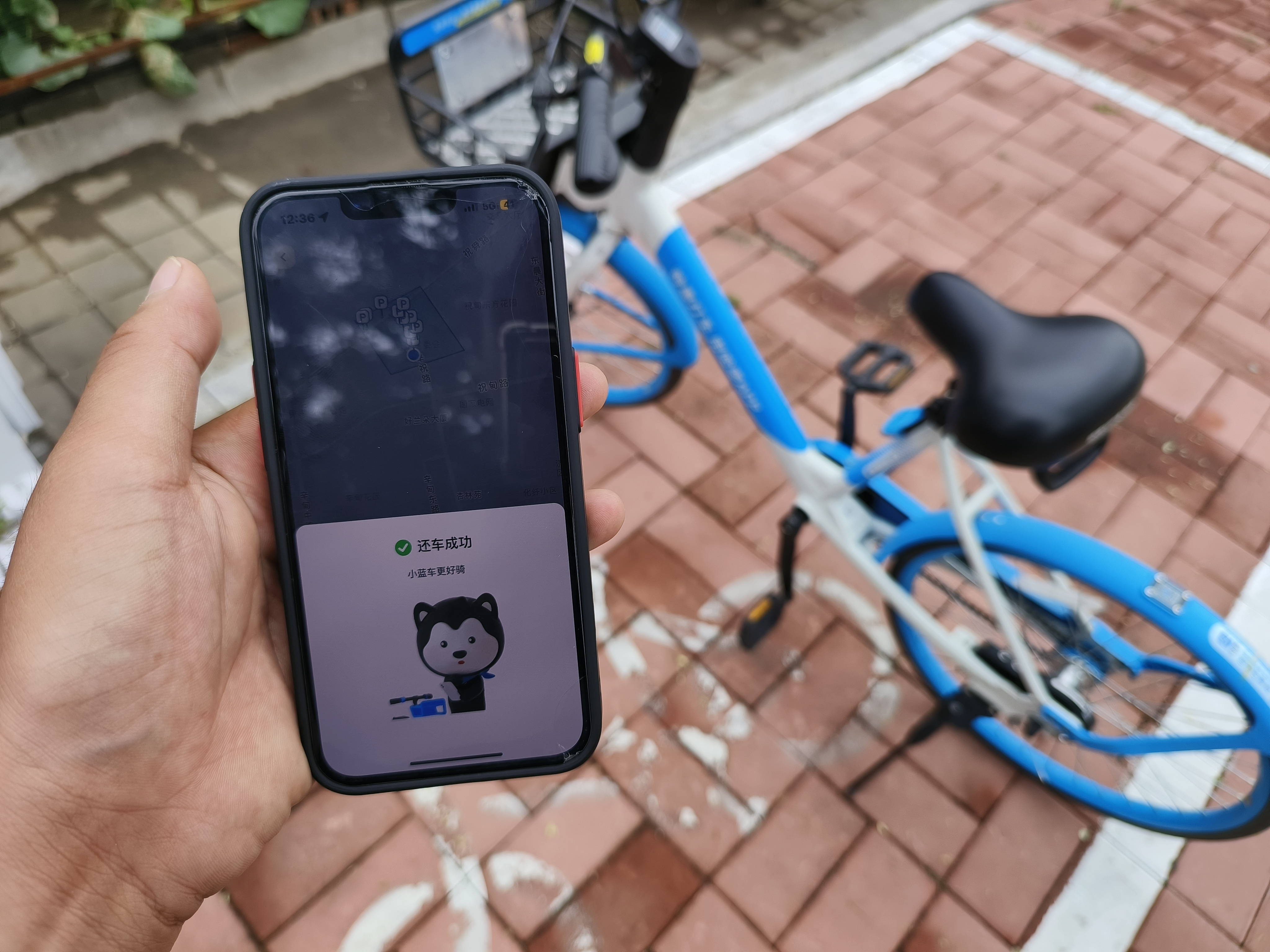 济南共享单车电子围栏8月试运行，运维小哥手把手教你“定点还车”