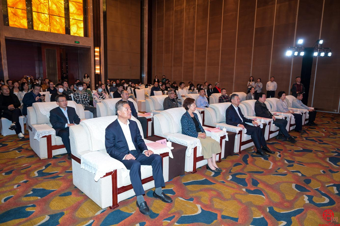 文以聚力！第七届网络文学征文活动颁奖暨启动“追光”第八届网络文学征文活动在济南举行