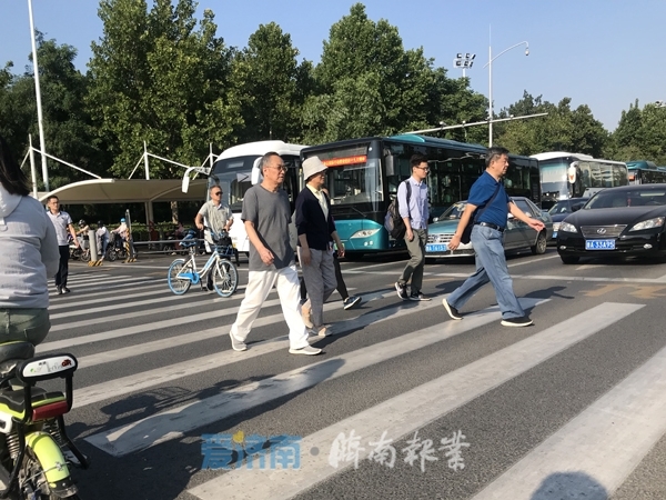 6～7级大风吹，气温还是高!降温10℃的“退烧雨”今夜到