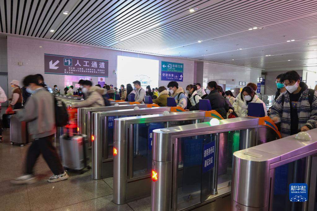 春节后开工首日，各地在忙些啥？